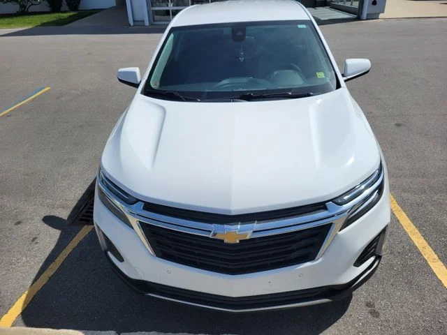 Used 2023 White Chevrolet LT image 2