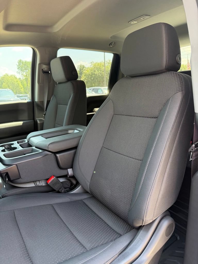 2026 GMC Sierra 2500HD Pro - Photo 11