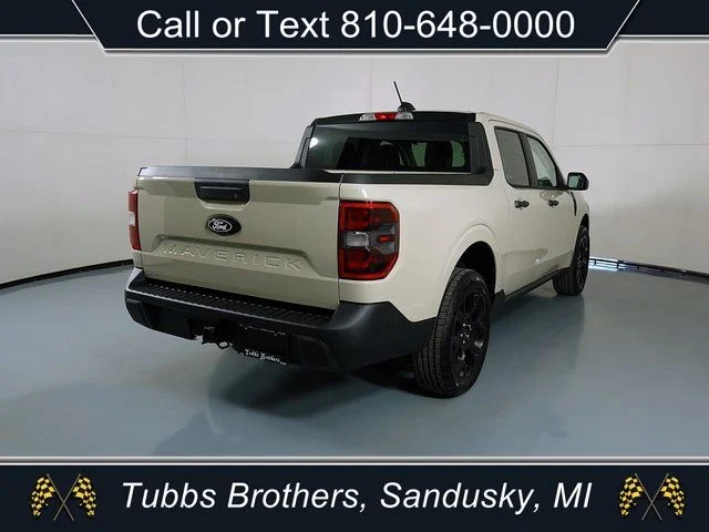 New 2025 Beige Ford XLT image 8