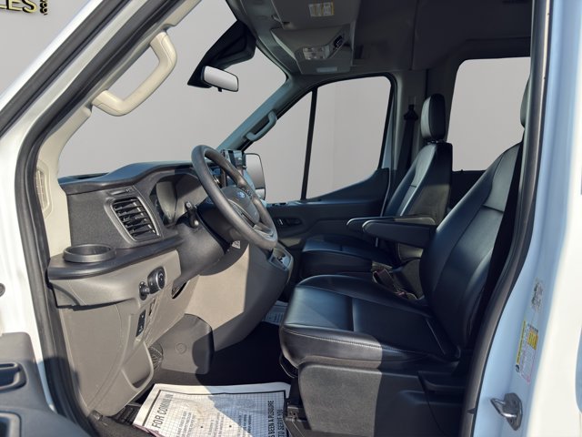 Used 2024 White Ford XLT image 9