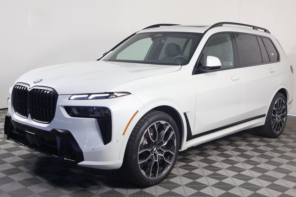2026 BMW X7 xDrive40i's photo