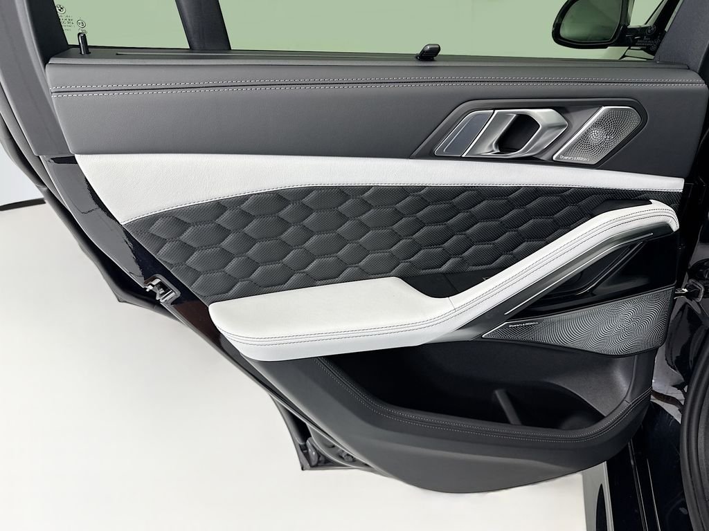 New 2027 Black Sapphire Metallic BMW Competition image 25