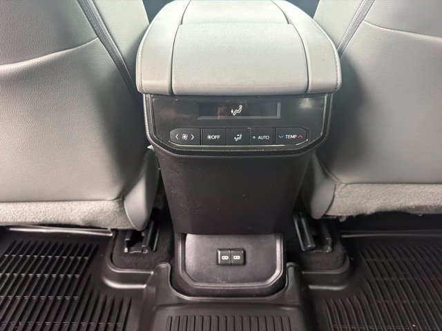 Used 2022 Midnight Black Metallic Toyota XLE image 23