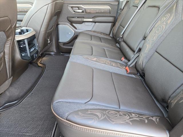 New 2026 Diamond Black Crystal Pearl-Coat Exterior Paint RAM Limited Longhorn image 23