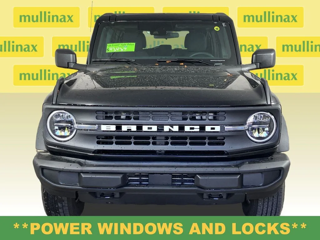 2025 Ford Bronco 4-Door Base - Photo 15