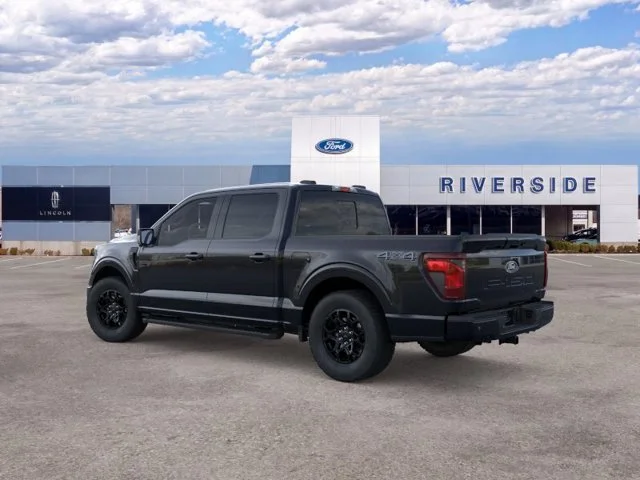 New 2026 Agate Black Metallic Ford XLT image 4