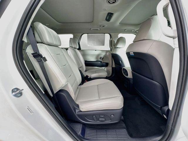 New 2027  Hyundai Calligraphy FWD image 50
