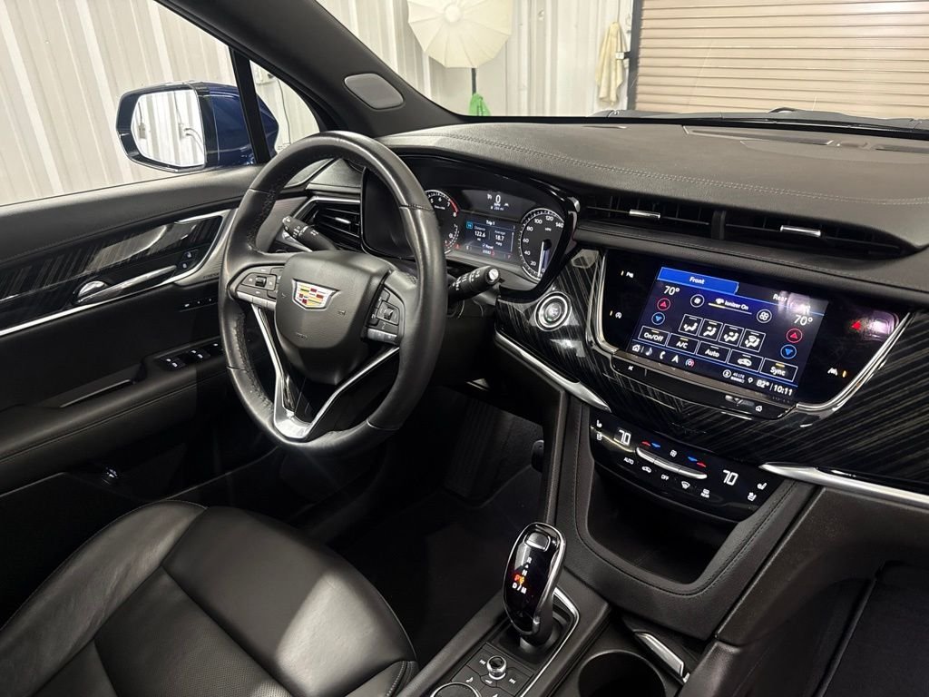 Used 2025 Opulent Blue Metallic Cadillac Premium Luxury image 22