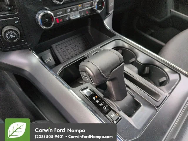 New 2026 Carbonized Gray Metallic Ford XLT image 18
