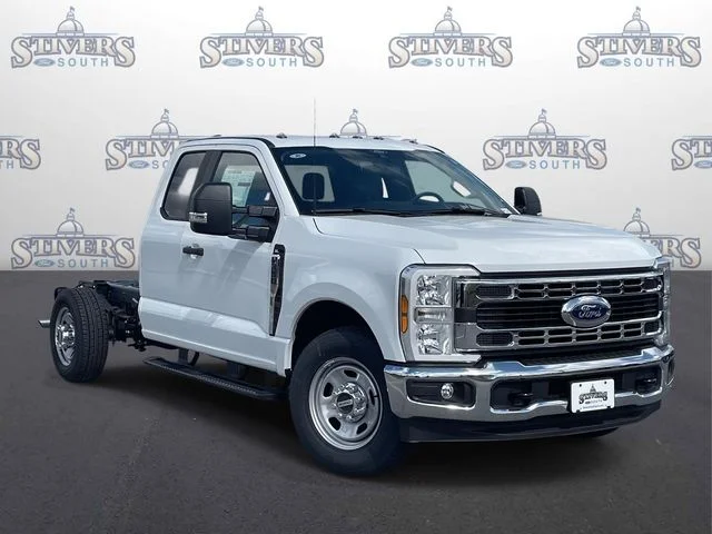 2026 Ford F-350SD F350 4X2S/CCCSR