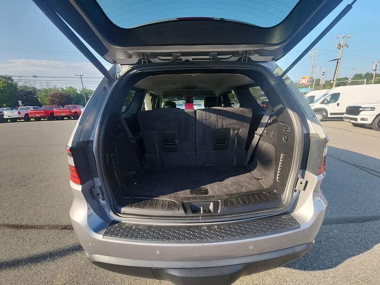 Used 2019 Billet Clearcoat Dodge SXT Plus image 17