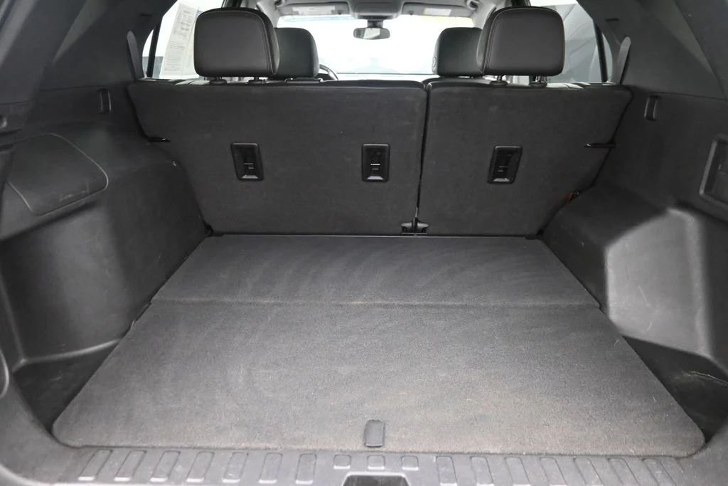 Used 2021 Gray Chevrolet Premier image 11