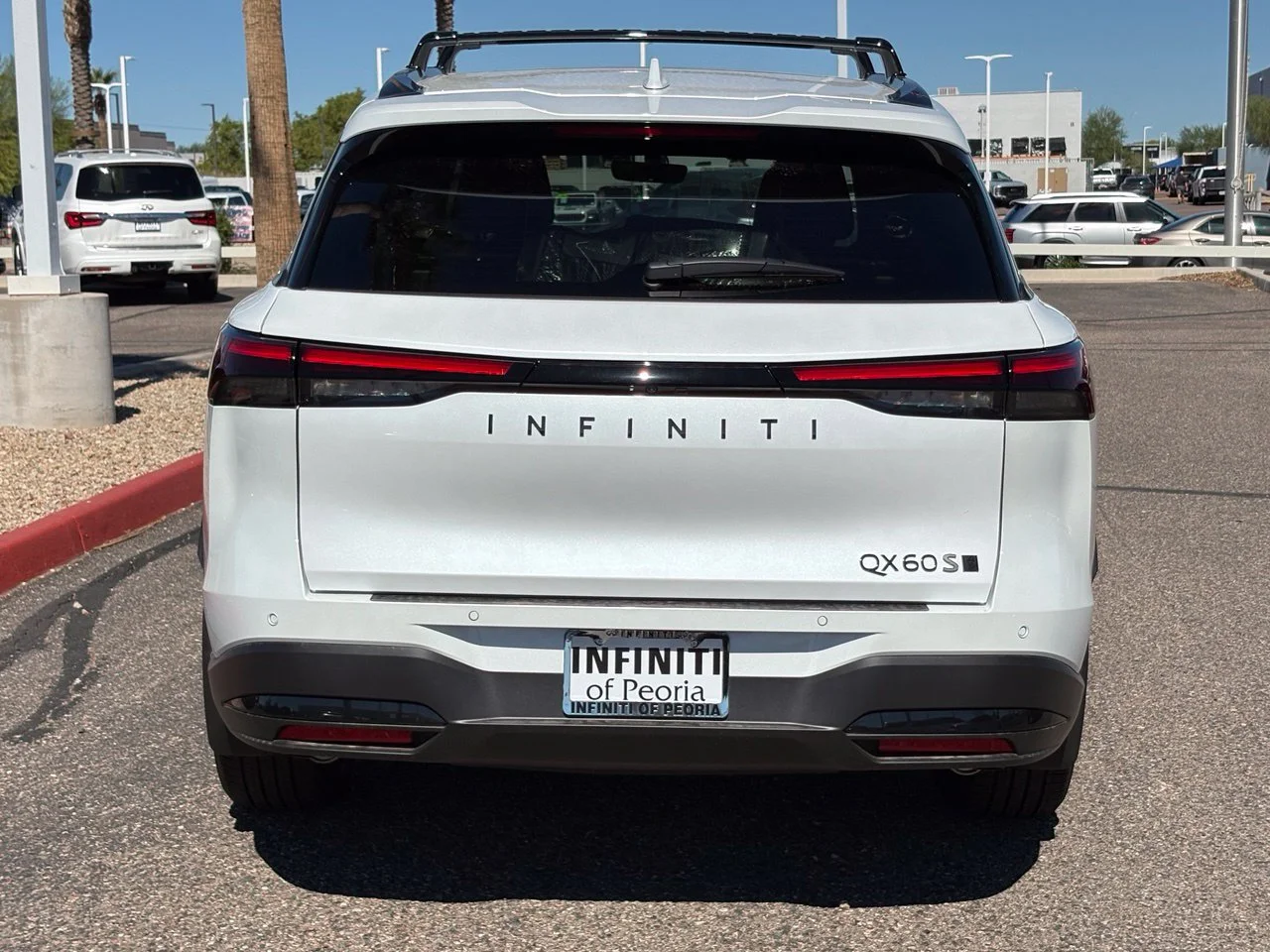 New 2027 RADIANT WHITE INFINITI Sport AWD image 5