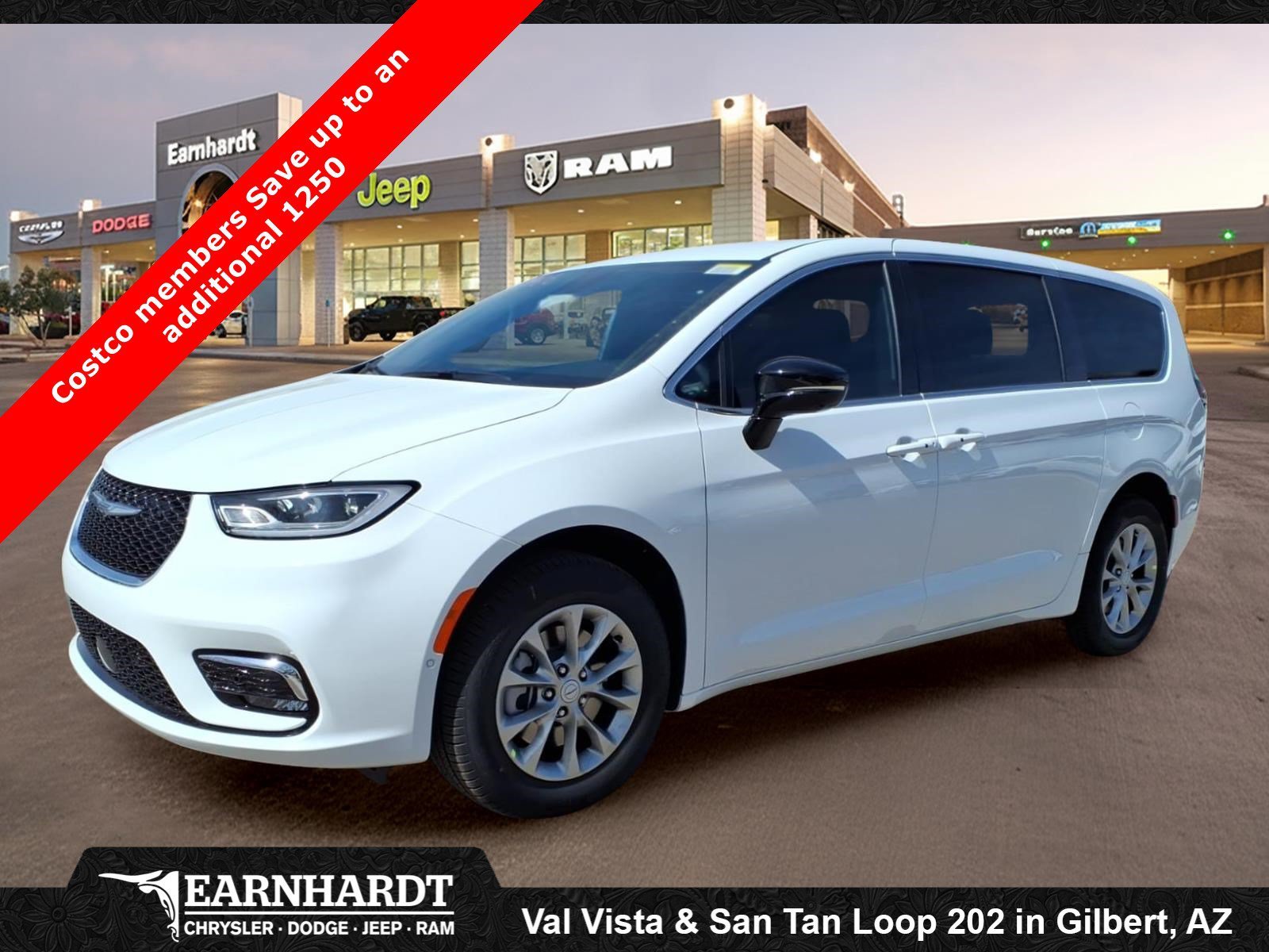 2026 Chrysler Pacifica Select AWD's photo