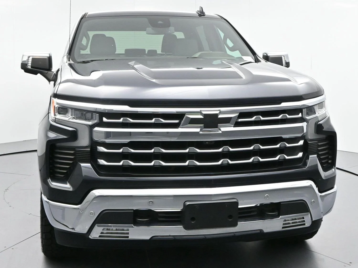 Used 2022 Dark Ash Metallic Chevrolet LTZ image 2