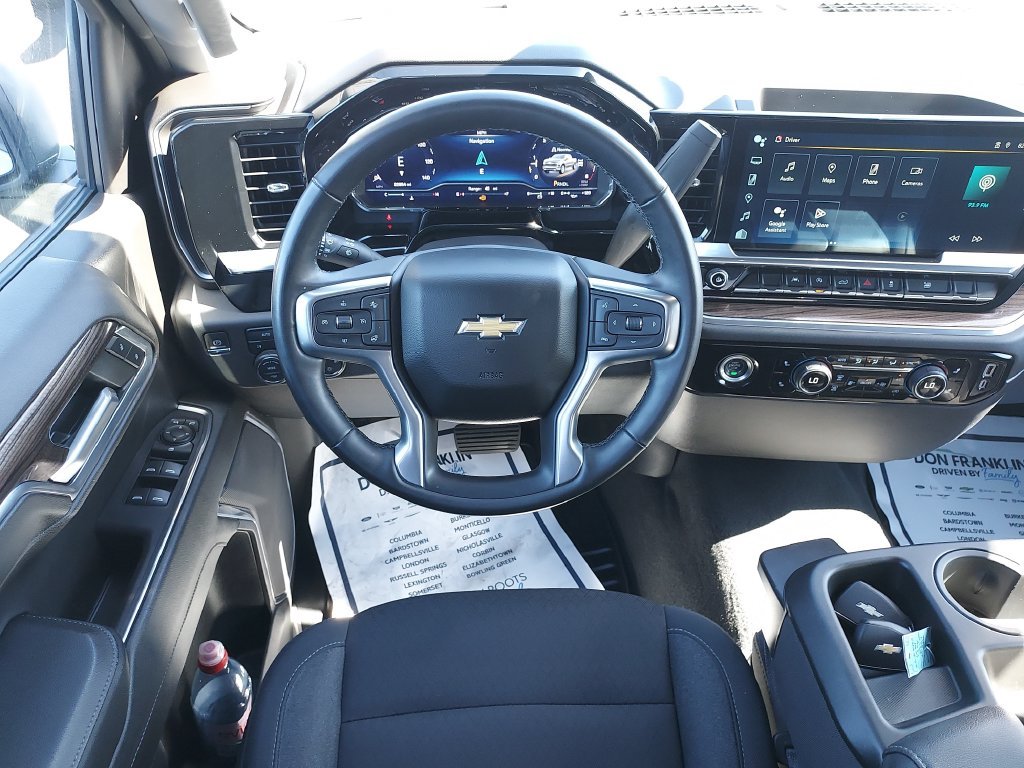Used 2024 White Chevrolet LT image 16