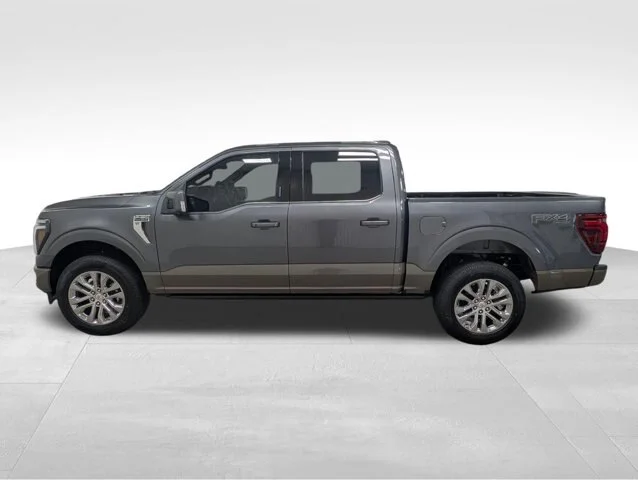 New 2026 Carbonized Gray Metallic Ford King Ranch® image 33