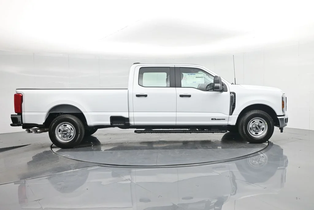 New 2026 White Ford XL image 28