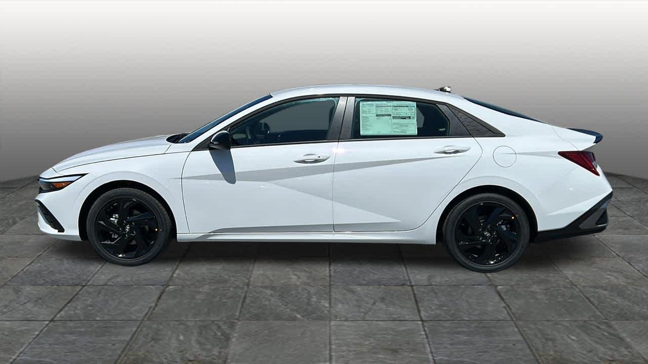 New 2026 Serenity White Hyundai SEL Sport image 8