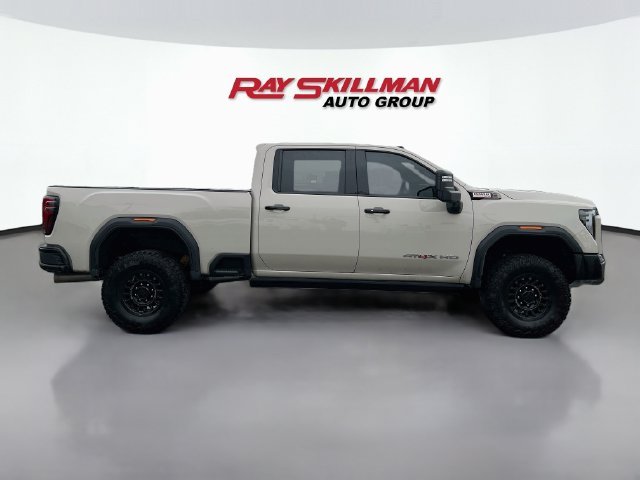 2026 GMC Sierra 2500HD AT4X - Photo 8