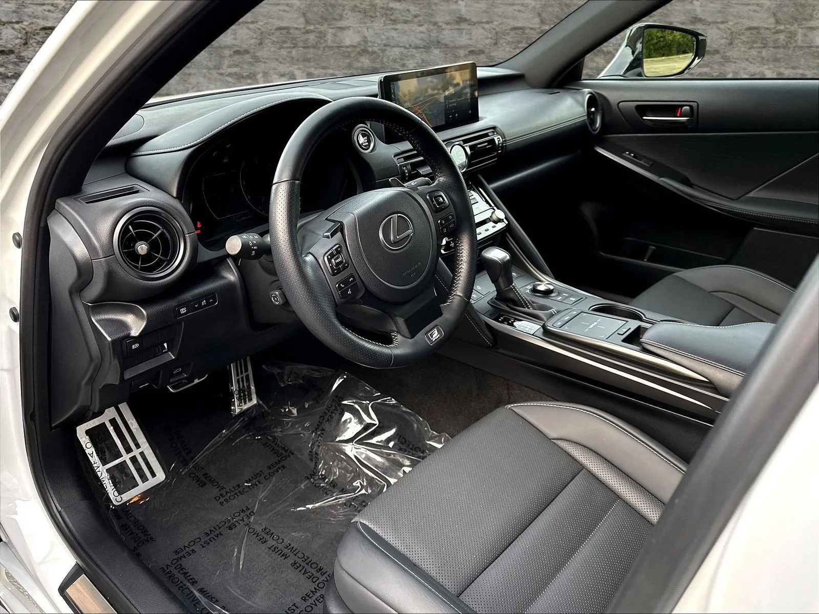Certified Used 2024 White Lexus  image 19