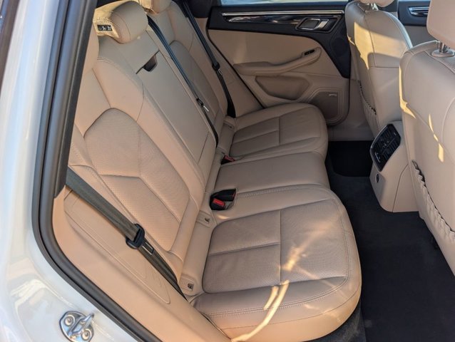Used 2022 White Porsche  image 7