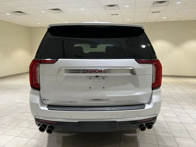 Used 2023 Summit White GMC Denali image 4