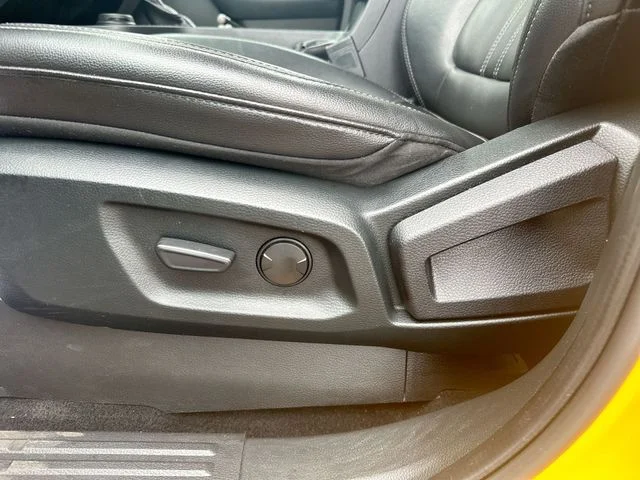 Used 2022 Orange Ford Lariat image 14