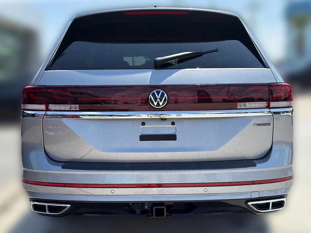 Used 2025 Silver Mist Metallic Volkswagen SEL Premium R-Line 4Motion image 7