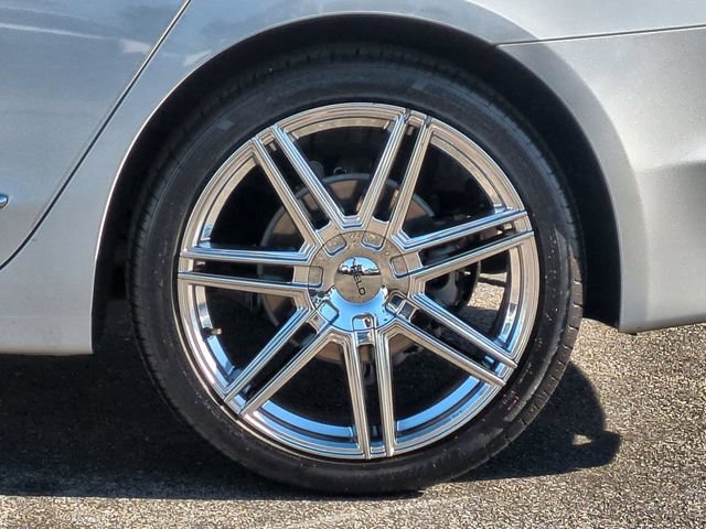 Used 2017 WHITE FROST TRICOAT Buick Essence image 37