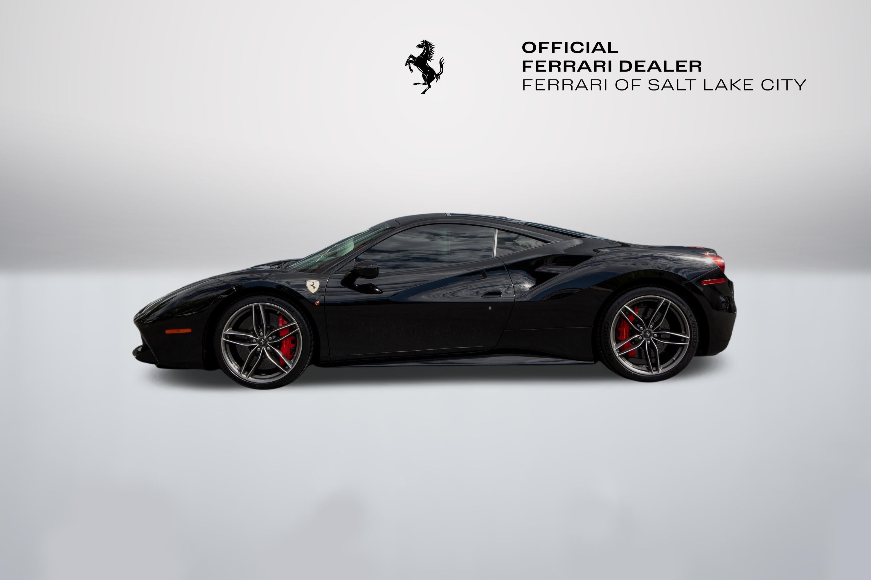 Used 2016 Nero Ferrari 2dr Cpe image 2