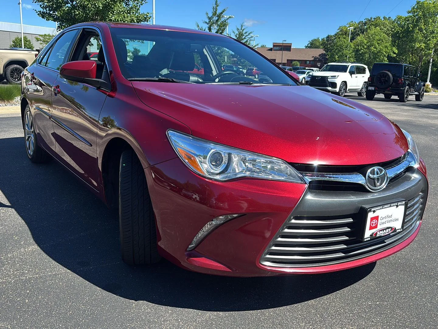 Certified Used 2017 Ruby Flare Pearl Toyota XLE image 7