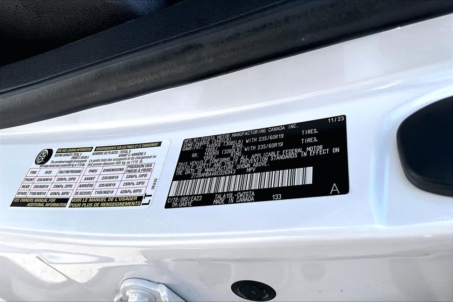 Used 2024 Eminent White Pearl Lexus  image 35