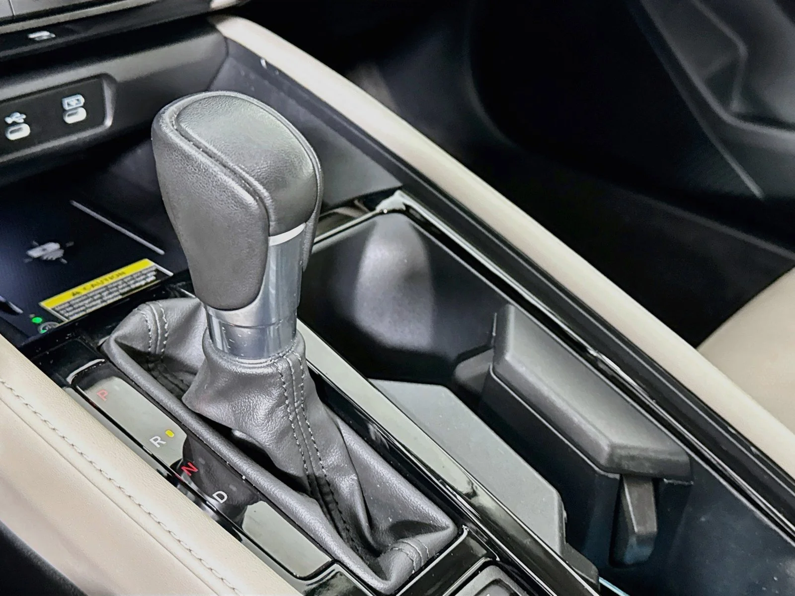 Used 2024 Gray Honda Touring image 18