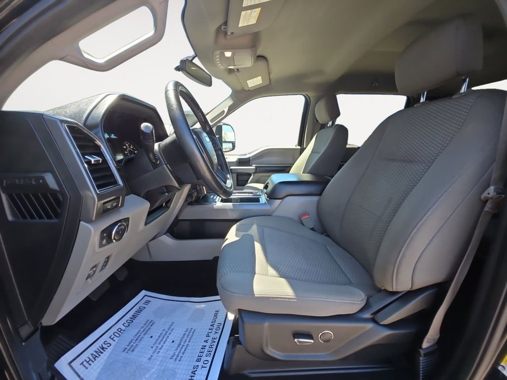 Used 2018 Black Ford XLT image 9