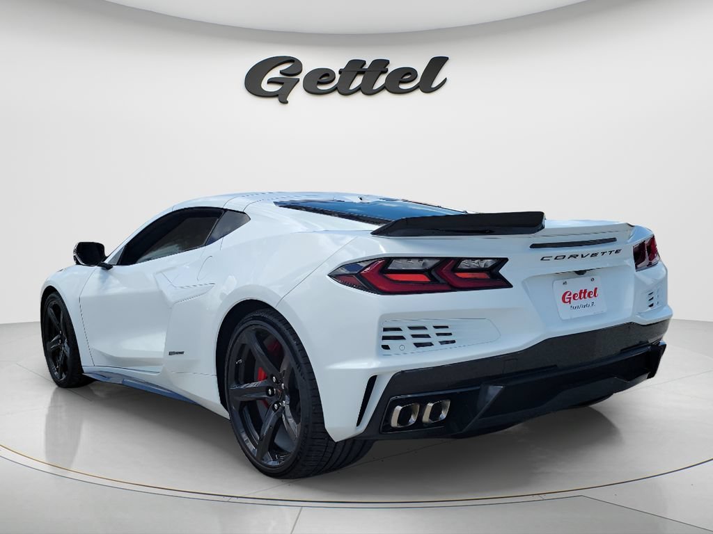 2025 Chevrolet Corvette 2LZ - Photo 7