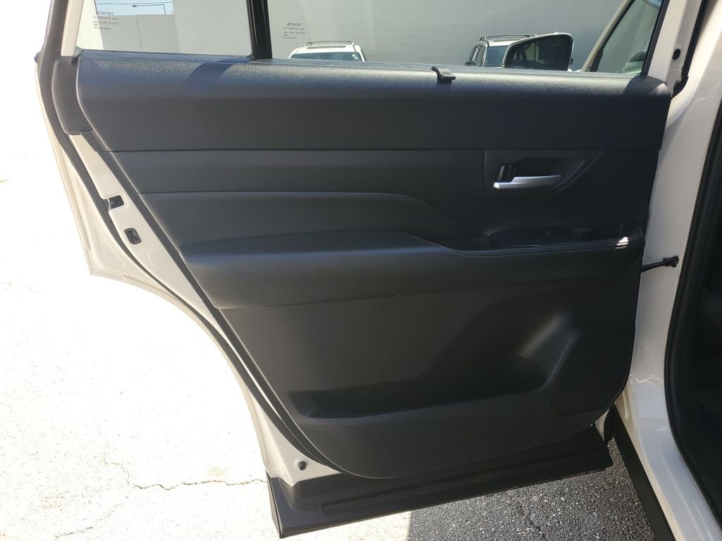 Used 2024 Cream Toyota XLE image 16
