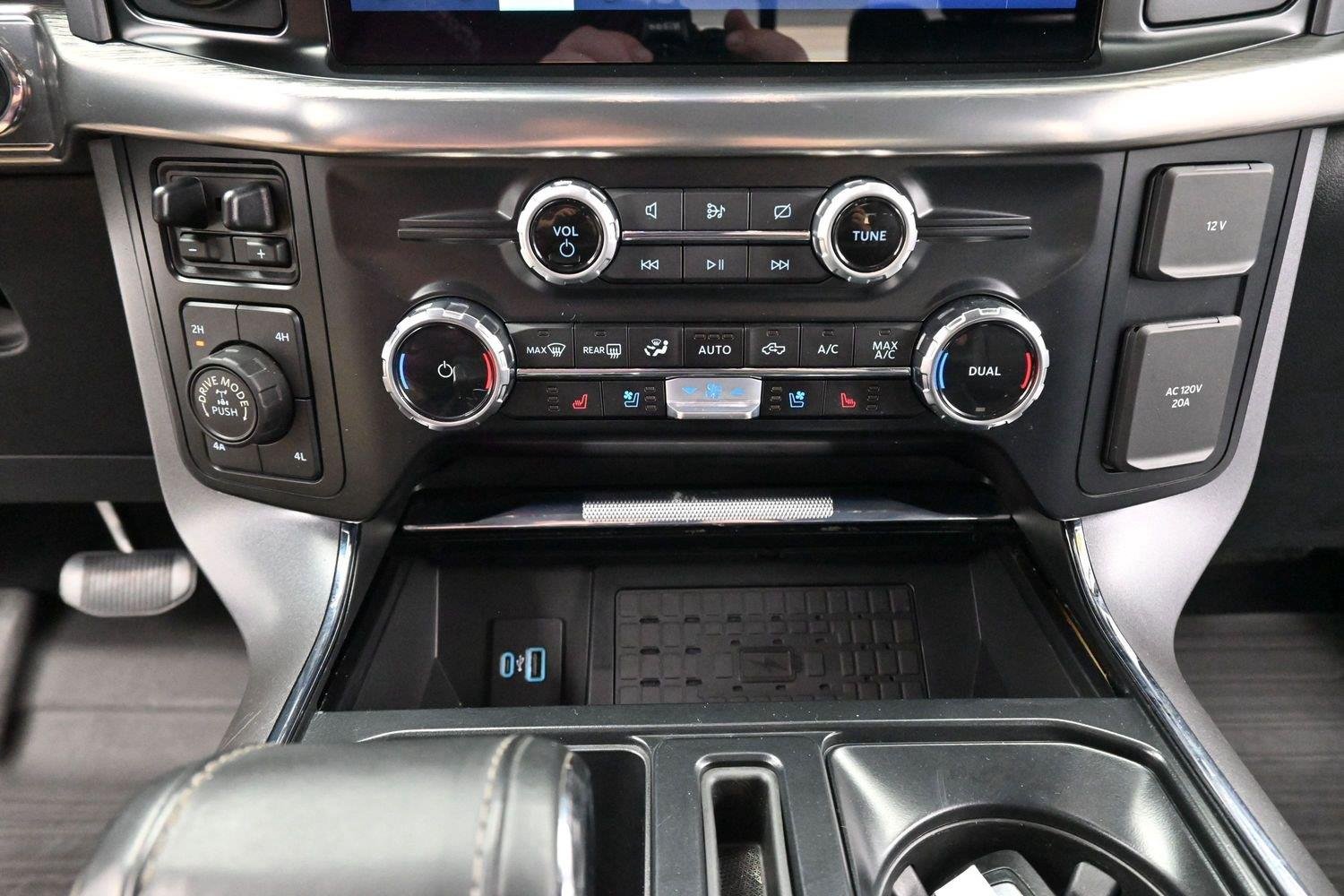 Used 2023 Agate Black Metallic Ford XL image 26