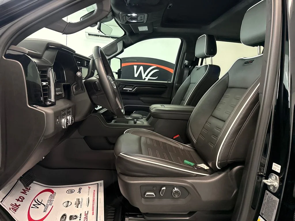 Used 2025 Black GMC AT4X image 11