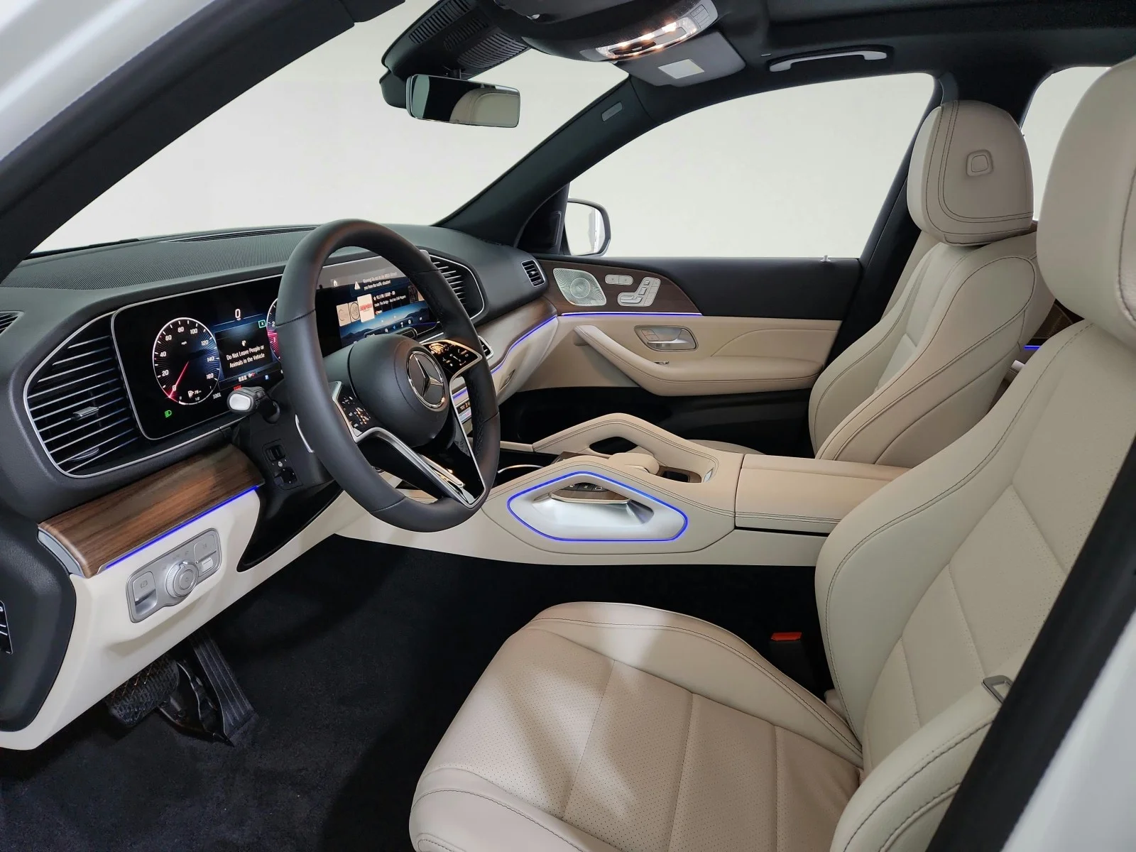 Certified Used 2026 Polar White Mercedes-Benz GLE 350 image 16