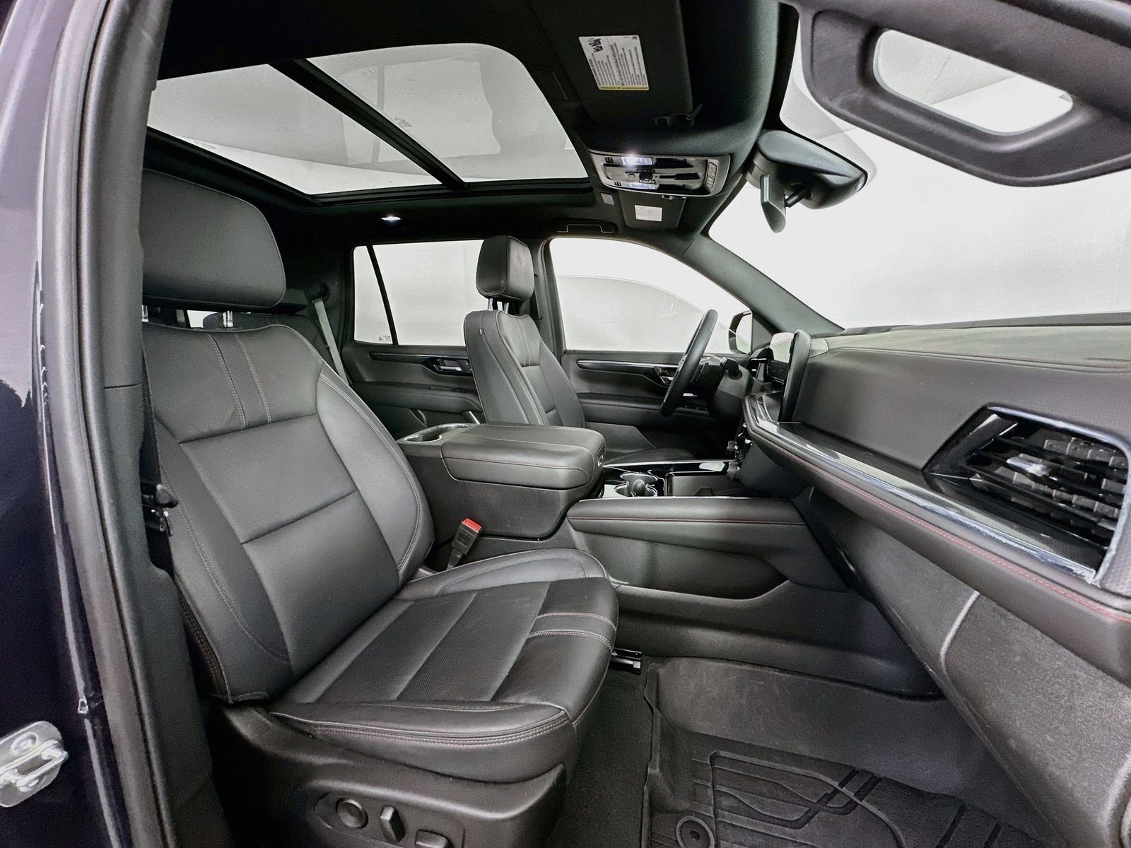 Used 2025 Dark Ash Metallic Chevrolet RST image 31