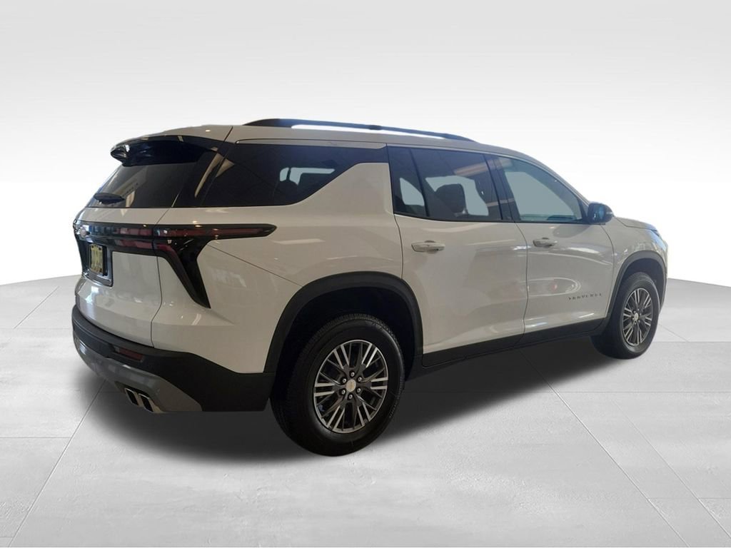 2026 Chevrolet Traverse LT - Photo 6