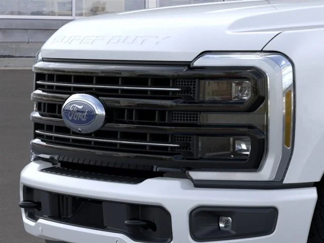 New 2026 Star White Metallic Tri-Coat Ford Platinum image 17
