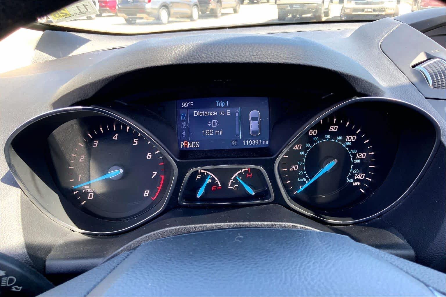 Used 2015 Blue Ford SE image 25