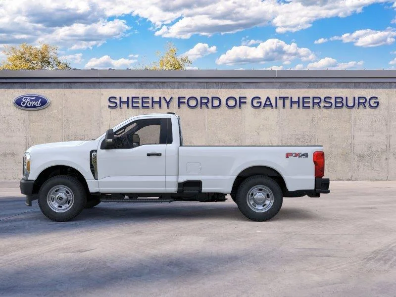 New 2026 Oxford White Ford XL image 4