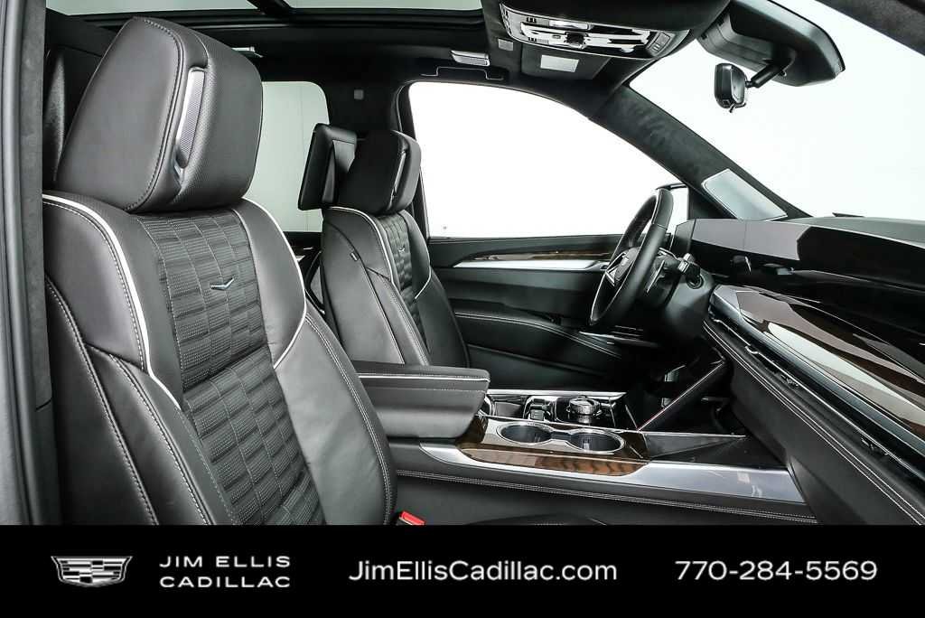 Used 2026 Vibrant White Tricoat Cadillac Platinum Sport image 24