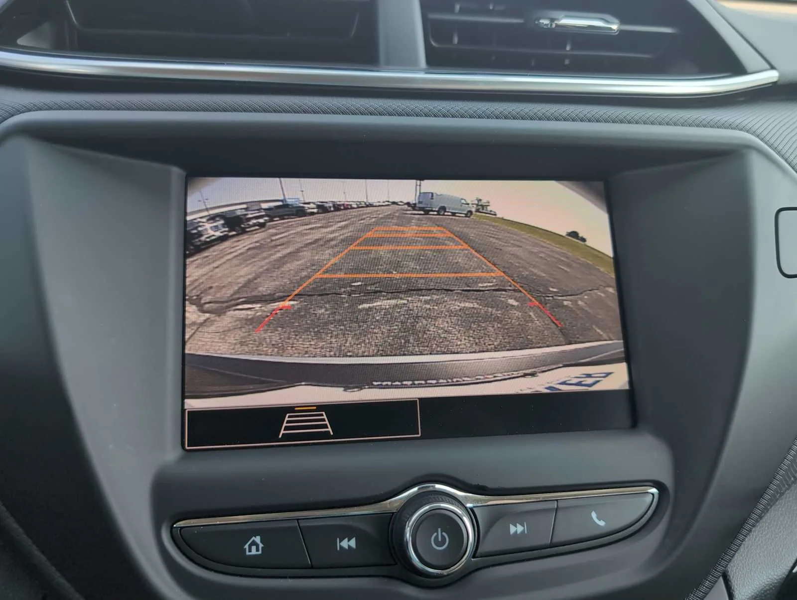 Used 2023 Summit White Chevrolet LT image 14
