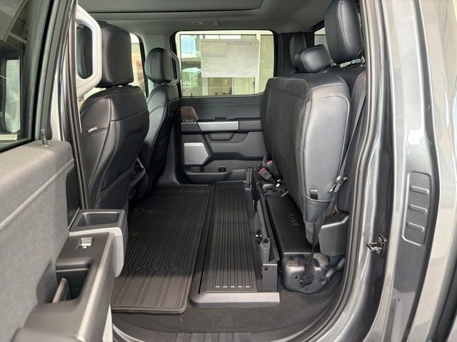 New 2026 Carbonized Gray Metallic Ford F-350® Lariat® image 68