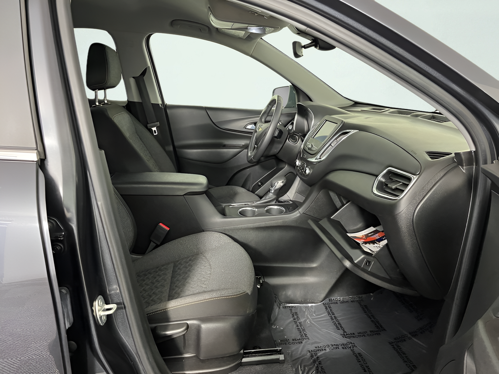 Used 2022 Gray Chevrolet LT image 16
