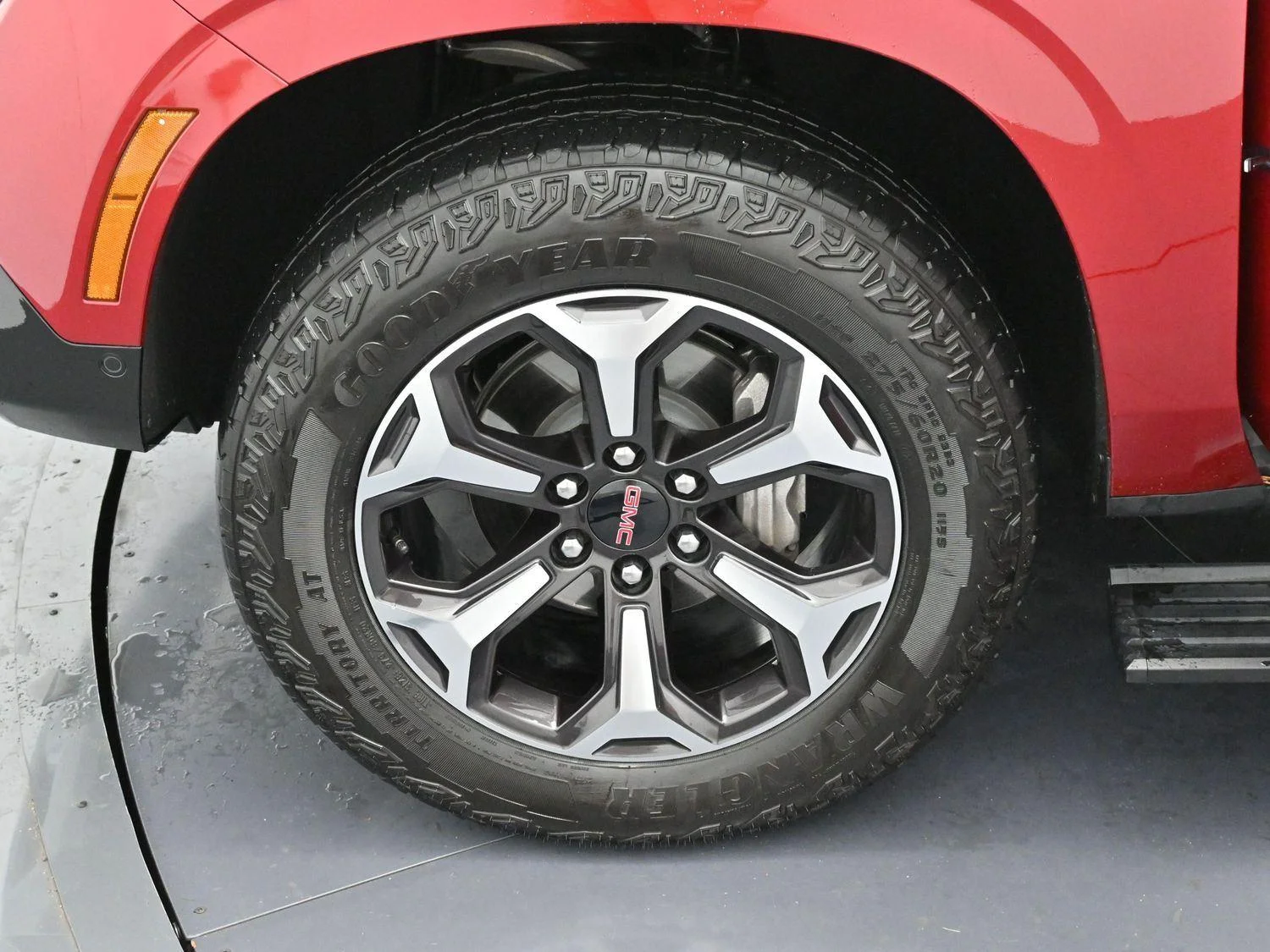 Used 2025 Volcanic Red Tintcoat GMC AT4 Ultimate image 36
